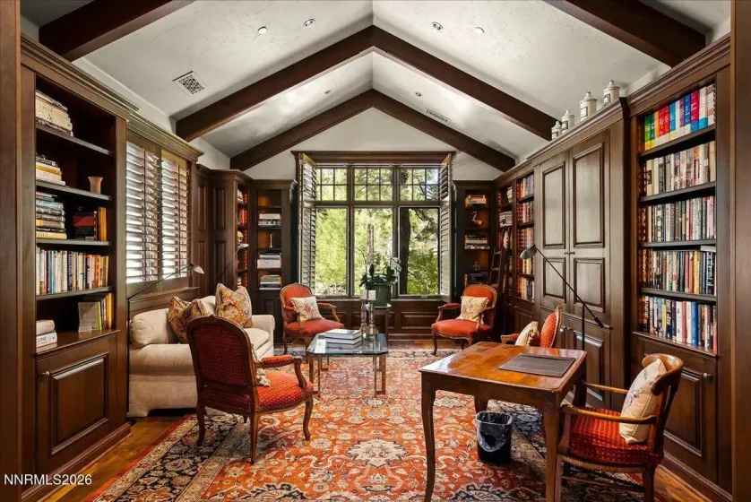 6025 Lake Geneva, Reno, Nevada 89511, 6 Bedrooms Bedrooms, ,6 BathroomsBathrooms,Residential,Residential,Lake Geneva,260003759