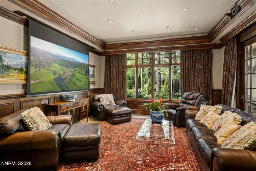 6025 Lake Geneva, Reno, Nevada 89511, 6 Bedrooms Bedrooms, ,6 BathroomsBathrooms,Residential,Residential,Lake Geneva,260003759