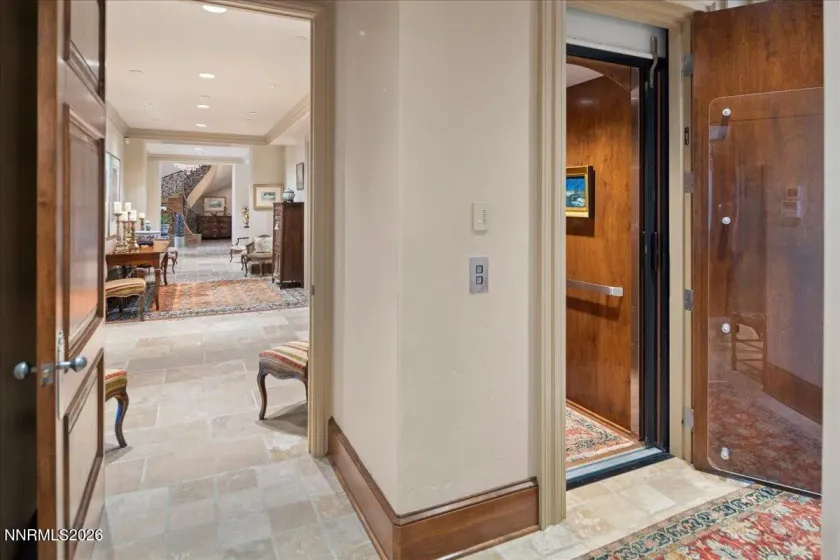 6025 Lake Geneva, Reno, Nevada 89511, 6 Bedrooms Bedrooms, ,6 BathroomsBathrooms,Residential,Residential,Lake Geneva,260003759