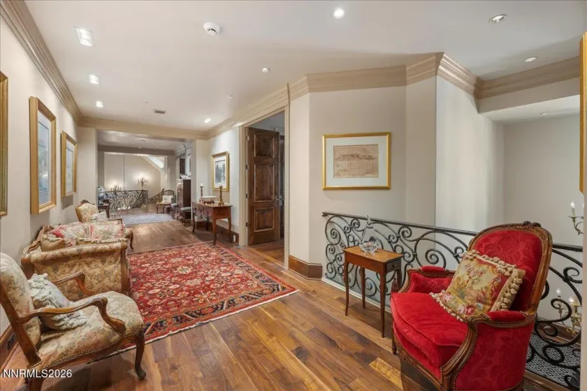 6025 Lake Geneva, Reno, Nevada 89511, 6 Bedrooms Bedrooms, ,6 BathroomsBathrooms,Residential,Residential,Lake Geneva,260003759