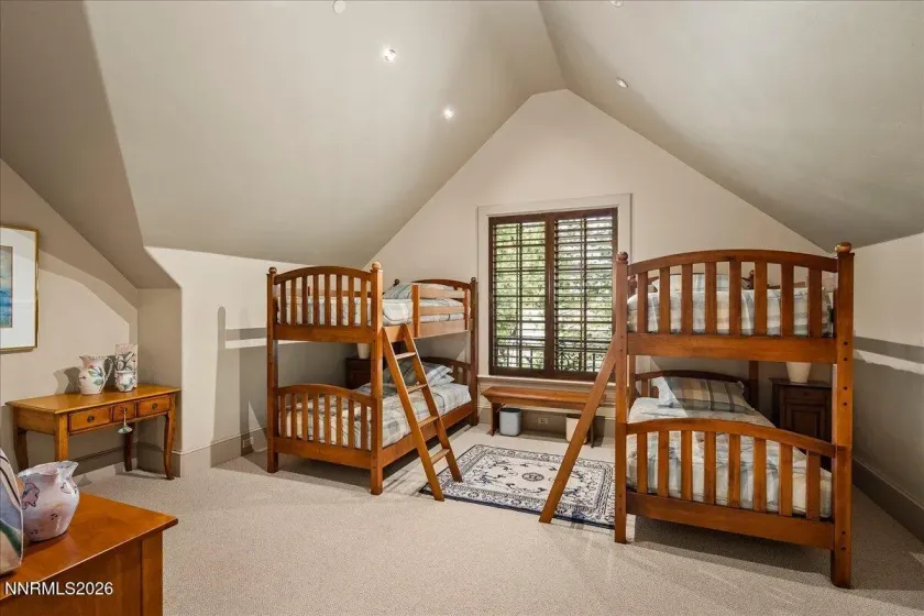 6025 Lake Geneva, Reno, Nevada 89511, 6 Bedrooms Bedrooms, ,6 BathroomsBathrooms,Residential,Residential,Lake Geneva,260003759