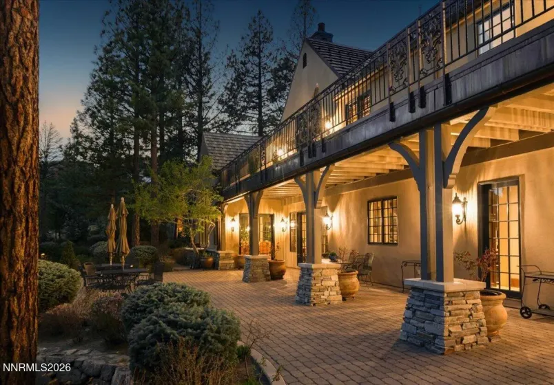 6025 Lake Geneva, Reno, Nevada 89511, 6 Bedrooms Bedrooms, ,6 BathroomsBathrooms,Residential,Residential,Lake Geneva,260003759