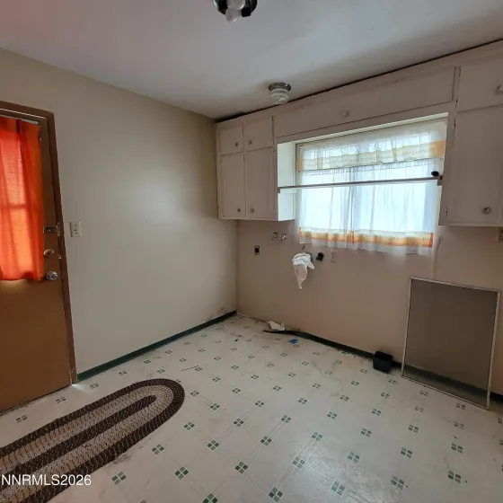 612 F, Hawthorne, Nevada 89415, ,2 BathroomsBathrooms,Residential,Residential,F,260003765