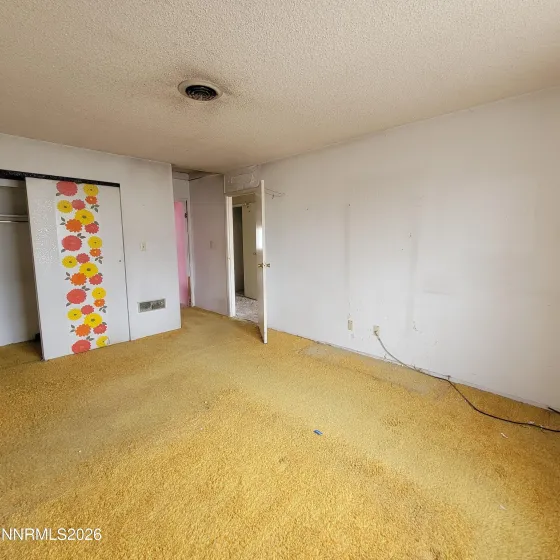 612 F, Hawthorne, Nevada 89415, ,2 BathroomsBathrooms,Residential,Residential,F,260003765