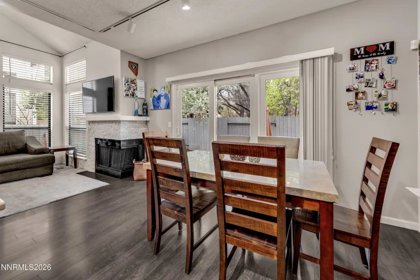 4336 Leeward, Reno, Nevada 89502, 2 Bedrooms Bedrooms, ,3 BathroomsBathrooms,Residential,Residential,Leeward,260003773