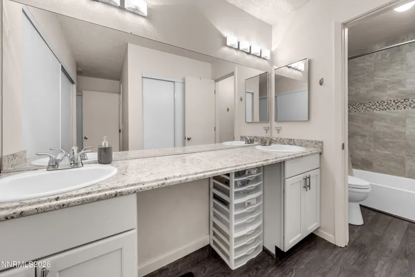 4336 Leeward, Reno, Nevada 89502, 2 Bedrooms Bedrooms, ,3 BathroomsBathrooms,Residential,Residential,Leeward,260003773