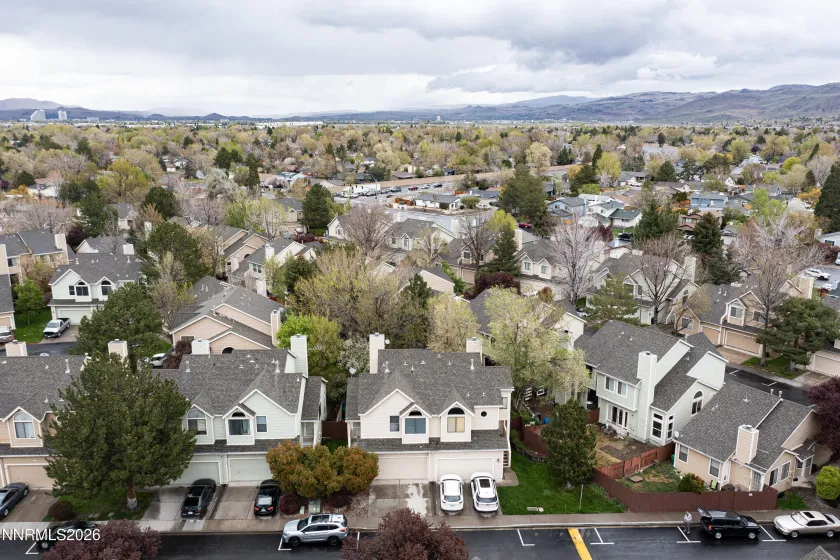 4336 Leeward, Reno, Nevada 89502, 2 Bedrooms Bedrooms, ,3 BathroomsBathrooms,Residential,Residential,Leeward,260003773