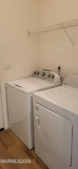 101 South End, Dayton, Nevada 89403, 3 Bedrooms Bedrooms, ,2 BathroomsBathrooms,Residential,Residential,South End,260003775