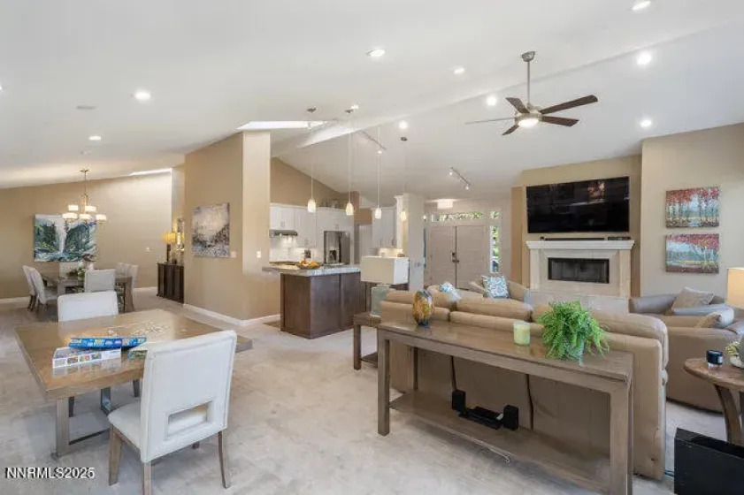 2522 Lake Ridge Shores, Reno, Nevada 89519, 3 Bedrooms Bedrooms, ,3 BathroomsBathrooms,Residential,Residential,Lake Ridge Shores,250057924