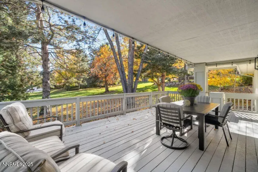 2522 Lake Ridge Shores, Reno, Nevada 89519, 3 Bedrooms Bedrooms, ,3 BathroomsBathrooms,Residential,Residential,Lake Ridge Shores,250057924