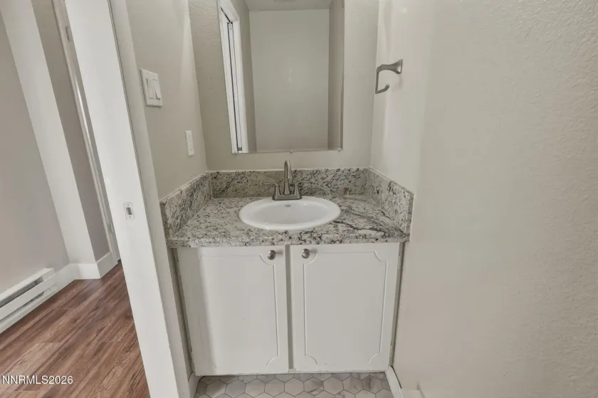 585 Smithridge, Reno, Nevada 89502, 2 Bedrooms Bedrooms, ,2 BathroomsBathrooms,Residential,Residential,Smithridge,260003779