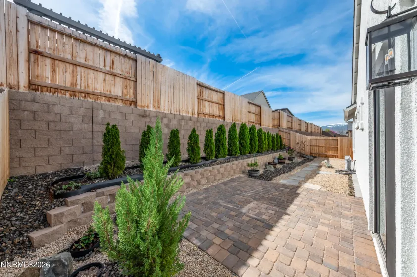 2402 Iron Square, Reno, Nevada 89521, 2 Bedrooms Bedrooms, ,2 BathroomsBathrooms,Residential,Residential,Iron Square,260003783