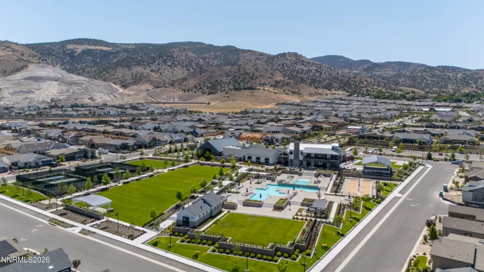 2402 Iron Square, Reno, Nevada 89521, 2 Bedrooms Bedrooms, ,2 BathroomsBathrooms,Residential,Residential,Iron Square,260003783