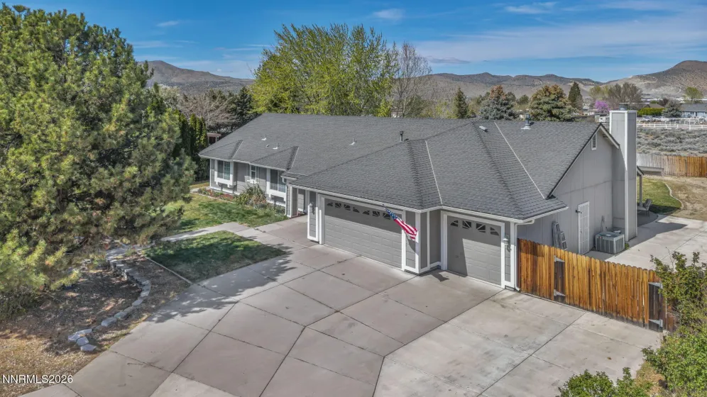 25 Desert Peak, Sparks, Nevada 89441, 3 Bedrooms Bedrooms, ,2 BathroomsBathrooms,Residential,Residential,Desert Peak,260003784