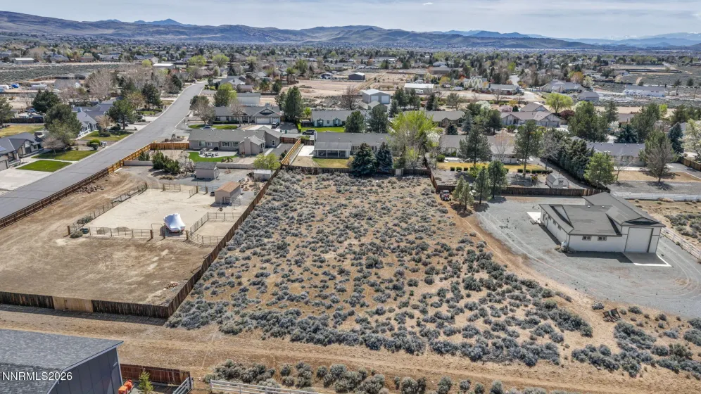 25 Desert Peak, Sparks, Nevada 89441, 3 Bedrooms Bedrooms, ,2 BathroomsBathrooms,Residential,Residential,Desert Peak,260003784