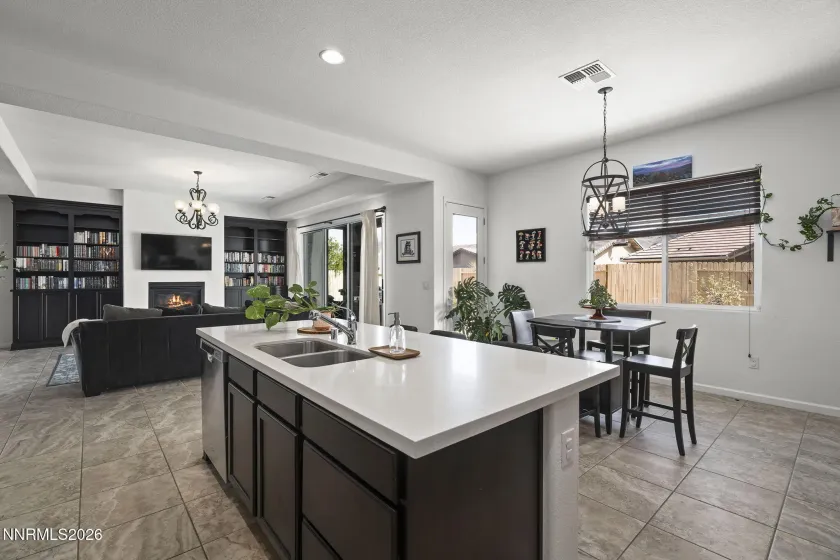 10080 Ellis Pk, Reno, Nevada 89521, 3 Bedrooms Bedrooms, ,3 BathroomsBathrooms,Residential,Residential,Ellis Pk,260003785