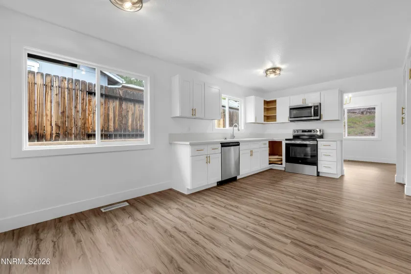 3425 Scottsdale, Reno, Nevada 89512, 4 Bedrooms Bedrooms, ,2 BathroomsBathrooms,Residential,Residential,Scottsdale,260003789