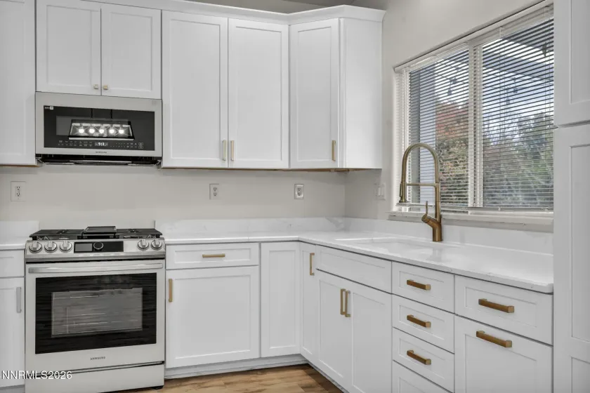 3295 Modena, Sparks, Nevada 89434, 2 Bedrooms Bedrooms, ,2 BathroomsBathrooms,Residential,Residential,Modena,260003791