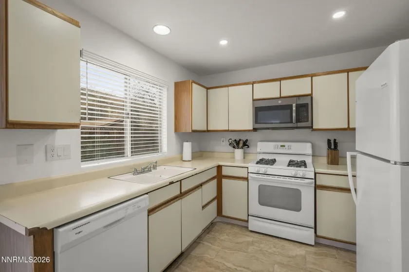 3055 Cottage, Sparks, Nevada 89434, 4 Bedrooms Bedrooms, ,4 BathroomsBathrooms,Residential,Residential,Cottage,260003793