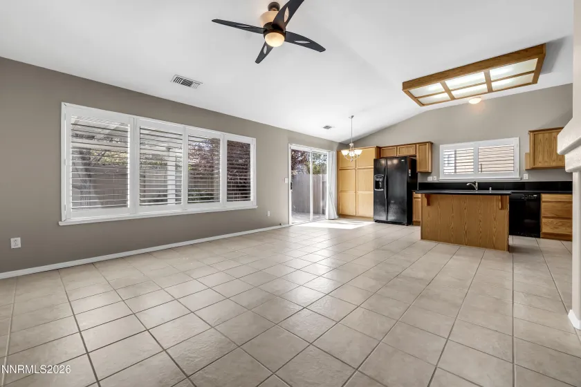 9692 Northrup, Reno, Nevada 89521, 3 Bedrooms Bedrooms, ,2 BathroomsBathrooms,Residential,Residential,Northrup,260003796