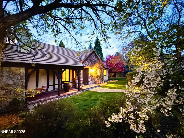 3365 Southampton, Reno, Nevada 89509, 3 Bedrooms Bedrooms, ,3 BathroomsBathrooms,Residential,Residential,Southampton,260003798