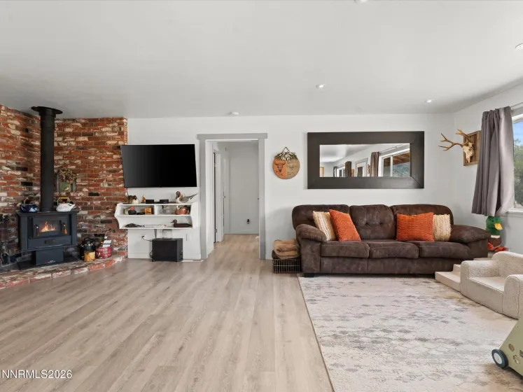 21 Van Fleet, Yerington, Nevada 89447, 3 Bedrooms Bedrooms, ,2 BathroomsBathrooms,Residential,Residential,Van Fleet,260003803