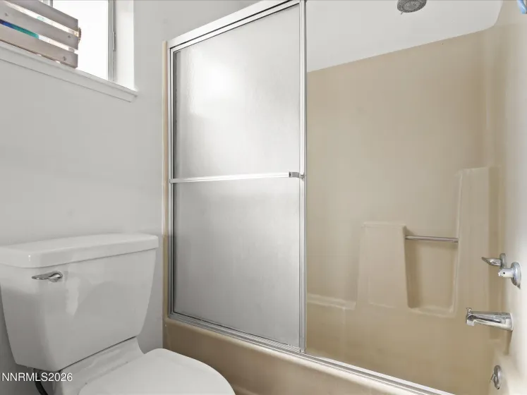 21 Van Fleet, Yerington, Nevada 89447, 3 Bedrooms Bedrooms, ,2 BathroomsBathrooms,Residential,Residential,Van Fleet,260003803