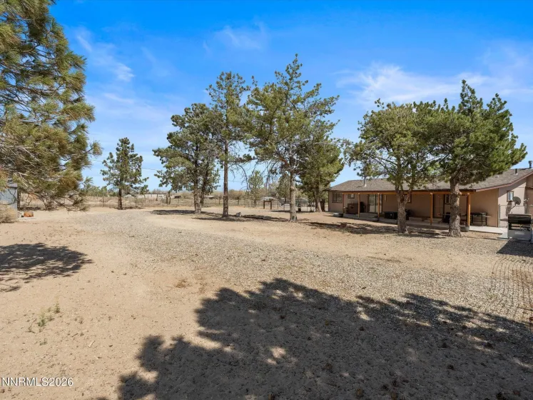 21 Van Fleet, Yerington, Nevada 89447, 3 Bedrooms Bedrooms, ,2 BathroomsBathrooms,Residential,Residential,Van Fleet,260003803