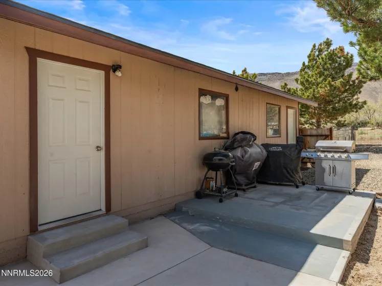 21 Van Fleet, Yerington, Nevada 89447, 3 Bedrooms Bedrooms, ,2 BathroomsBathrooms,Residential,Residential,Van Fleet,260003803