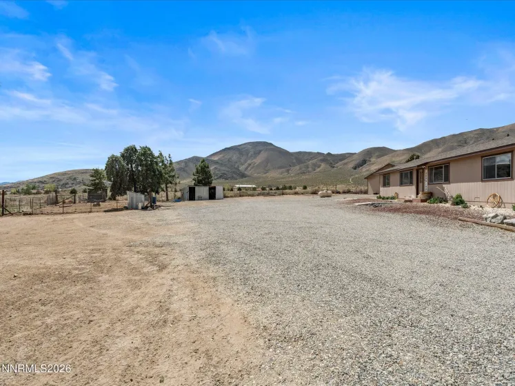 21 Van Fleet, Yerington, Nevada 89447, 3 Bedrooms Bedrooms, ,2 BathroomsBathrooms,Residential,Residential,Van Fleet,260003803