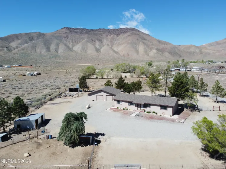 21 Van Fleet, Yerington, Nevada 89447, 3 Bedrooms Bedrooms, ,2 BathroomsBathrooms,Residential,Residential,Van Fleet,260003803