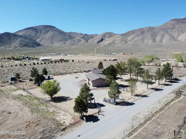 21 Van Fleet, Yerington, Nevada 89447, 3 Bedrooms Bedrooms, ,2 BathroomsBathrooms,Residential,Residential,Van Fleet,260003803