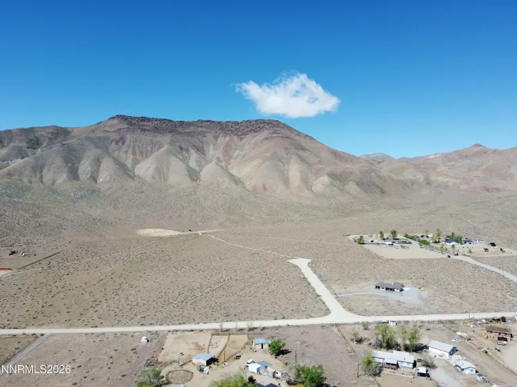 21 Van Fleet, Yerington, Nevada 89447, 3 Bedrooms Bedrooms, ,2 BathroomsBathrooms,Residential,Residential,Van Fleet,260003803