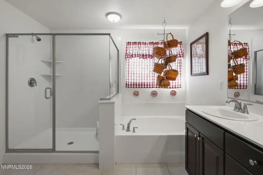 2095 Lanstar, Sparks, Nevada 89441, 4 Bedrooms Bedrooms, ,2 BathroomsBathrooms,Residential,Residential,Lanstar,260003812