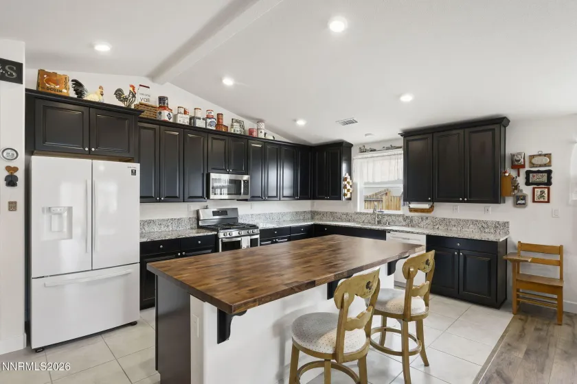 2095 Lanstar, Sparks, Nevada 89441, 4 Bedrooms Bedrooms, ,2 BathroomsBathrooms,Residential,Residential,Lanstar,260003812