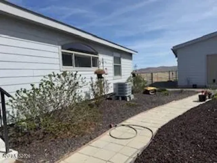 560 Sixth, Golconda, Nevada 89414, 3 Bedrooms Bedrooms, ,2 BathroomsBathrooms,Residential,Residential,Sixth,260003813