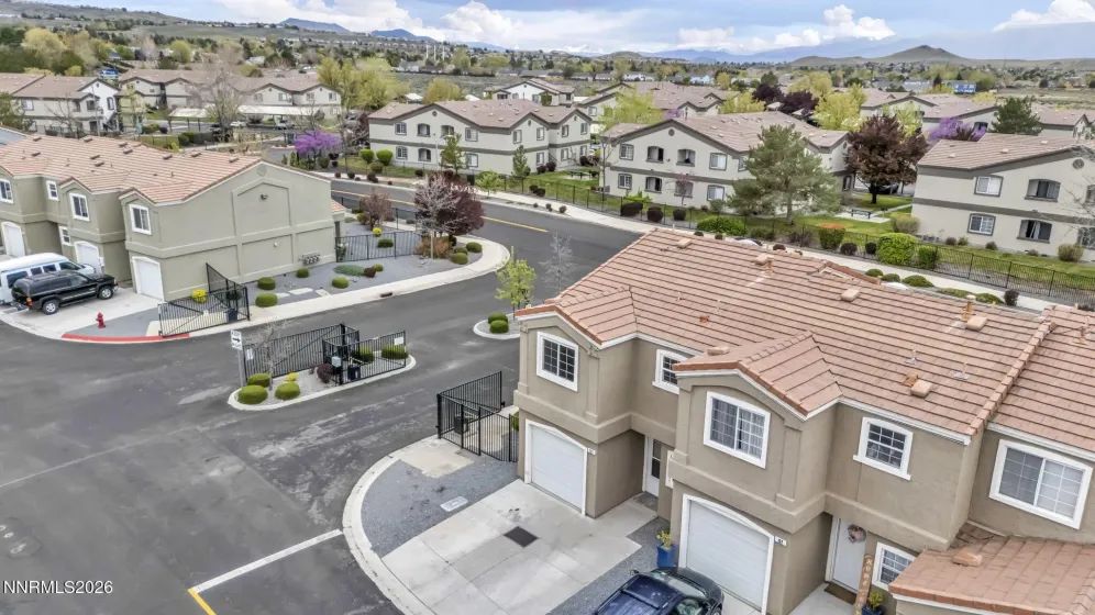 5695 Vista Luna, Sparks, Nevada 89436, 3 Bedrooms Bedrooms, ,3 BathroomsBathrooms,Residential,Residential,Vista Luna,260003814