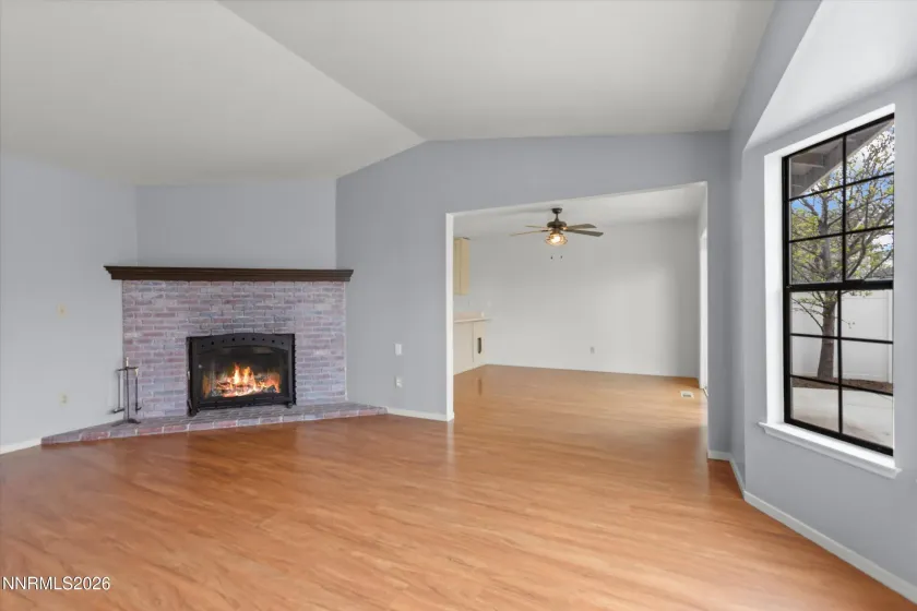 332 Woodside, Dayton, Nevada 89403, 3 Bedrooms Bedrooms, ,2 BathroomsBathrooms,Residential,Residential,Woodside,260003818