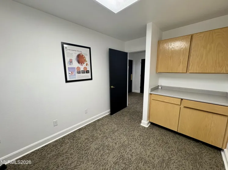 325 Hanson, Winnemucca, Nevada 89445, ,Commercial Sale,Residential,Hanson,260003820