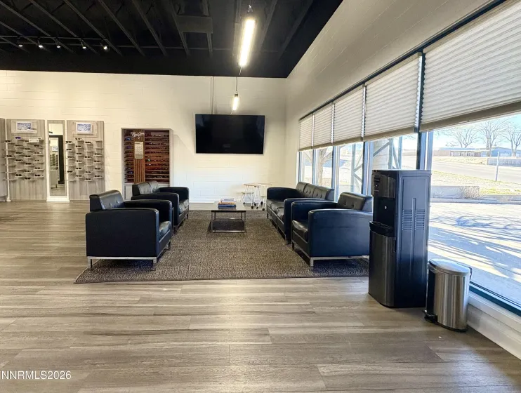 325 Hanson, Winnemucca, Nevada 89445, ,Commercial Sale,Residential,Hanson,260003820