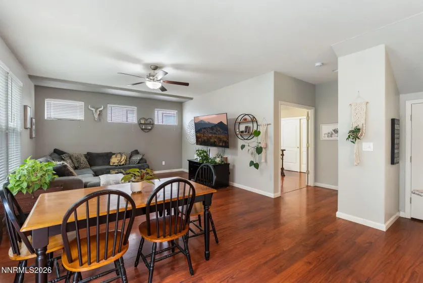 3220 Green River, Reno, Nevada 89503, 4 Bedrooms Bedrooms, ,3 BathroomsBathrooms,Residential,Residential,Green River,260003825