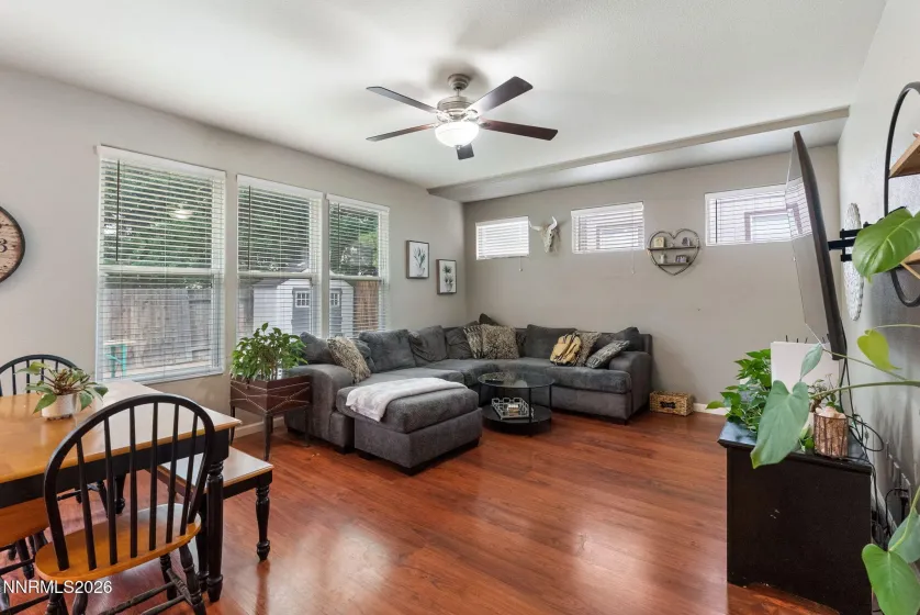 3220 Green River, Reno, Nevada 89503, 4 Bedrooms Bedrooms, ,3 BathroomsBathrooms,Residential,Residential,Green River,260003825