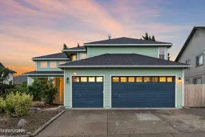 3220 Green River, Reno, Nevada 89503, 4 Bedrooms Bedrooms, ,3 BathroomsBathrooms,Residential,Residential,Green River,260003825