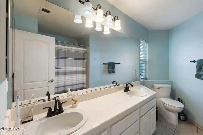 Upstairs guest bathroom