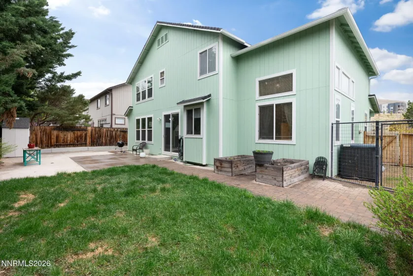 3220 Green River, Reno, Nevada 89503, 4 Bedrooms Bedrooms, ,3 BathroomsBathrooms,Residential,Residential,Green River,260003825