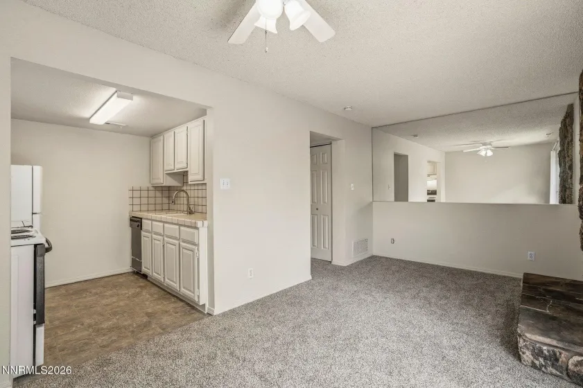 991 Buffalo, Sparks, Nevada 89431, 2 Bedrooms Bedrooms, ,2 BathroomsBathrooms,Residential,Residential,Buffalo,260003823