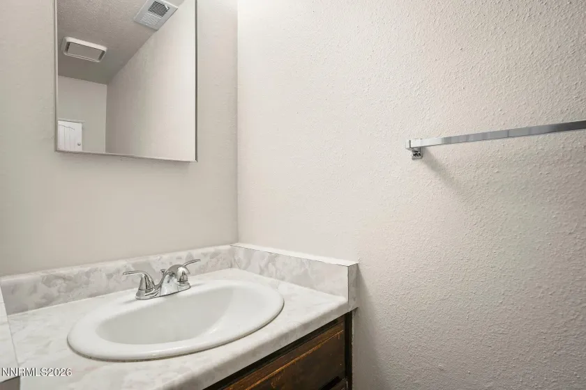 991 Buffalo, Sparks, Nevada 89431, 2 Bedrooms Bedrooms, ,2 BathroomsBathrooms,Residential,Residential,Buffalo,260003823