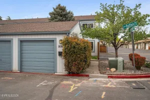 991 Buffalo, Sparks, Nevada 89431, 2 Bedrooms Bedrooms, ,2 BathroomsBathrooms,Residential,Residential,Buffalo,260003823
