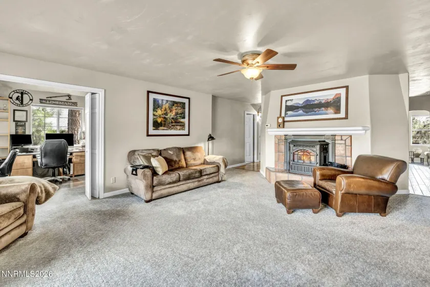 3704 Lakeview, Carson City, Nevada 89703, 4 Bedrooms Bedrooms, ,4 BathroomsBathrooms,Residential,Residential,Lakeview,260003822