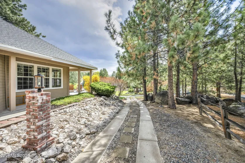 3704 Lakeview, Carson City, Nevada 89703, 4 Bedrooms Bedrooms, ,4 BathroomsBathrooms,Residential,Residential,Lakeview,260003822